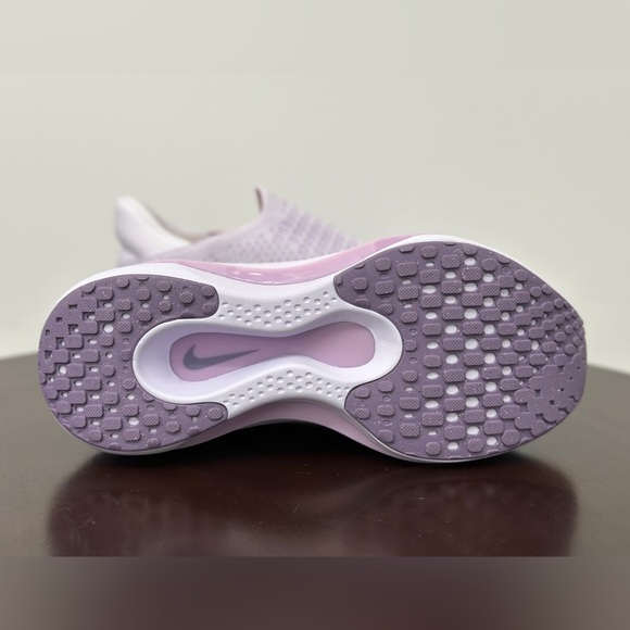 Nike Reina EasyOn Lilac - Picture 3 of 9